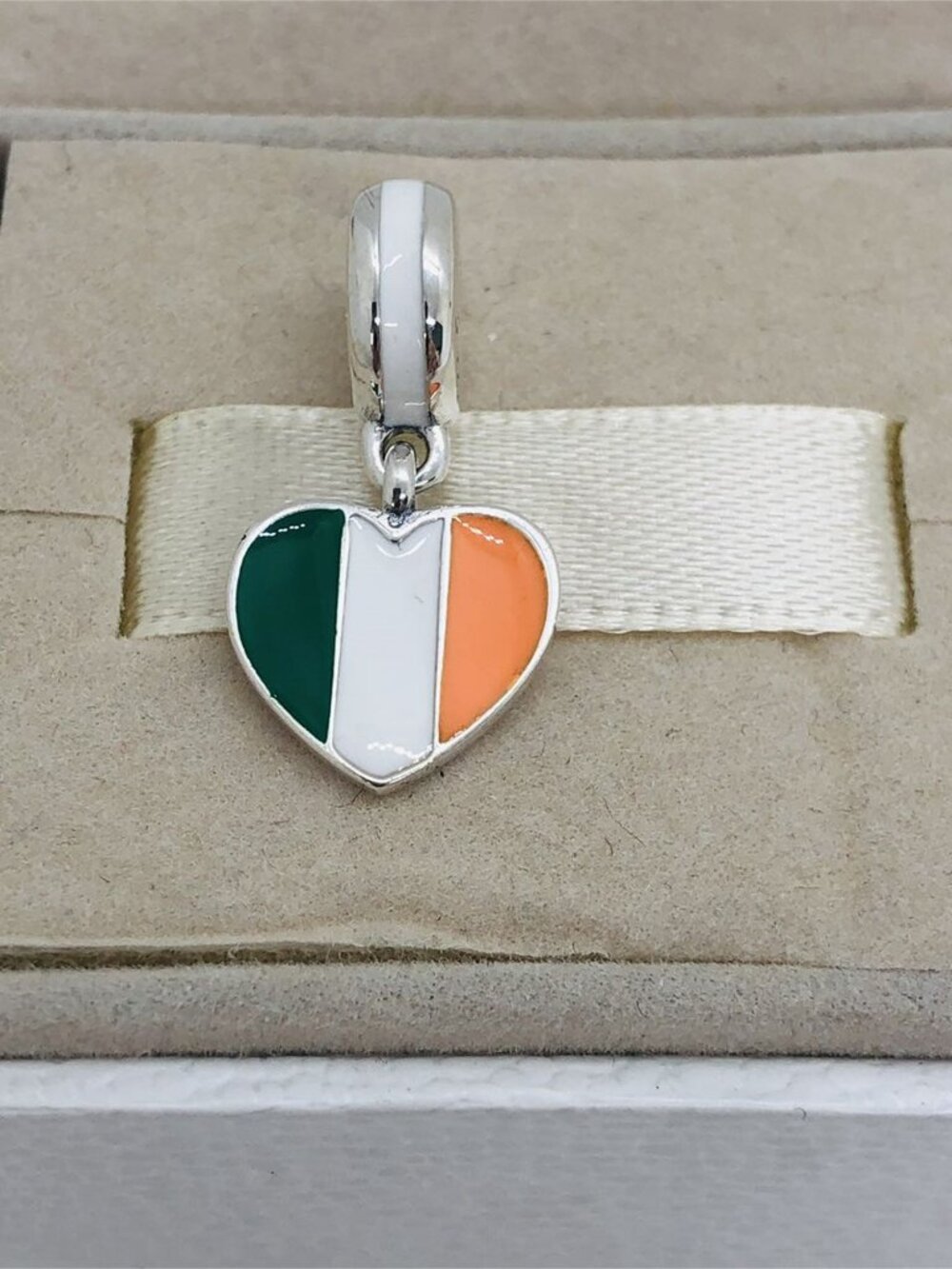 ✨🔥Pandora Ireland Flag Charm - Picture 5 of 6
